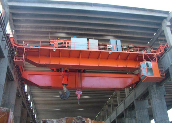 Grúa de arriba de la viga del doble del EOT del puesto de trabajo con el gancho 5 ~450 toneladas